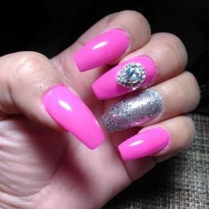 Meet your Posher, Janai